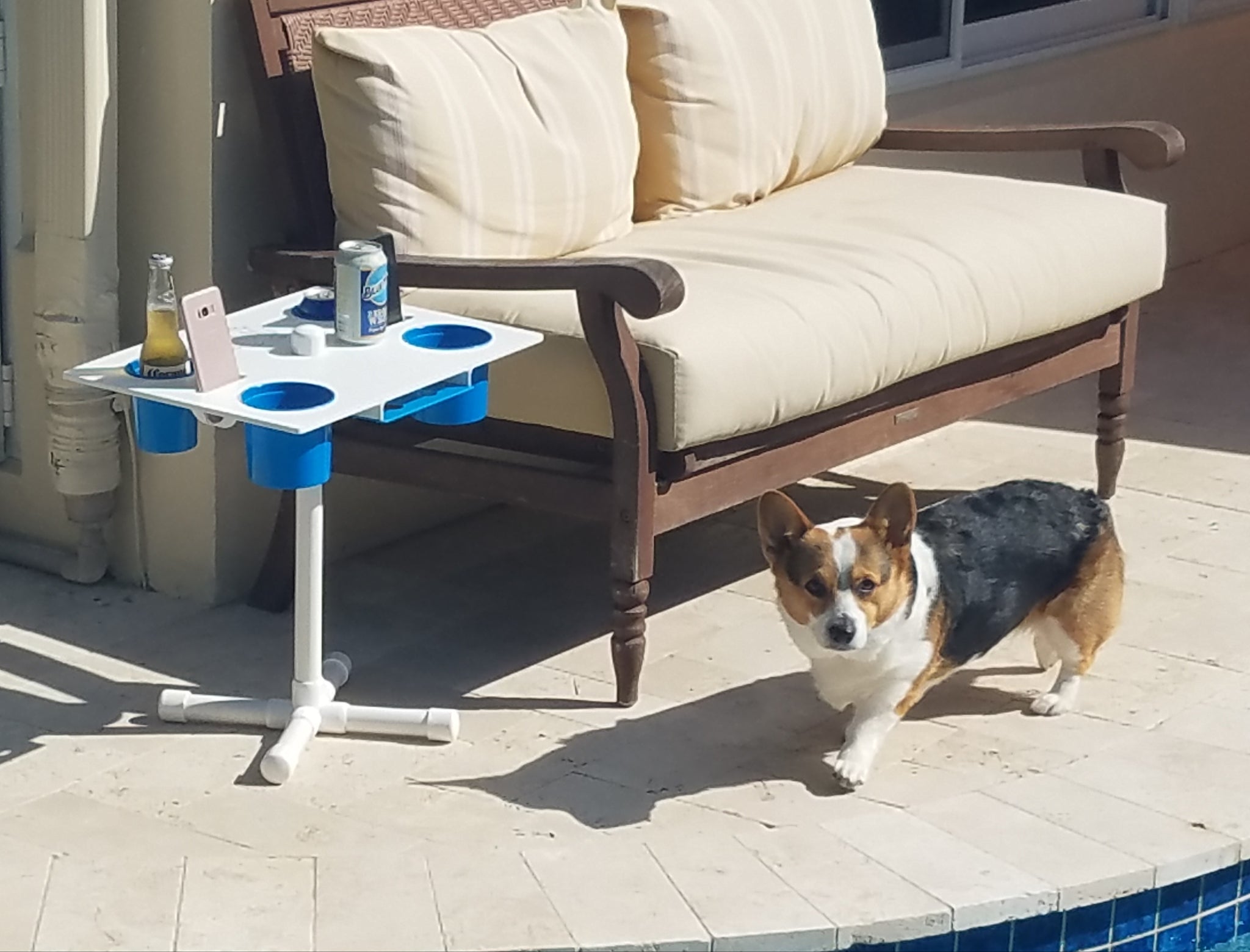 Octable Beach Table octopus octables sand cell phones, red cups,
